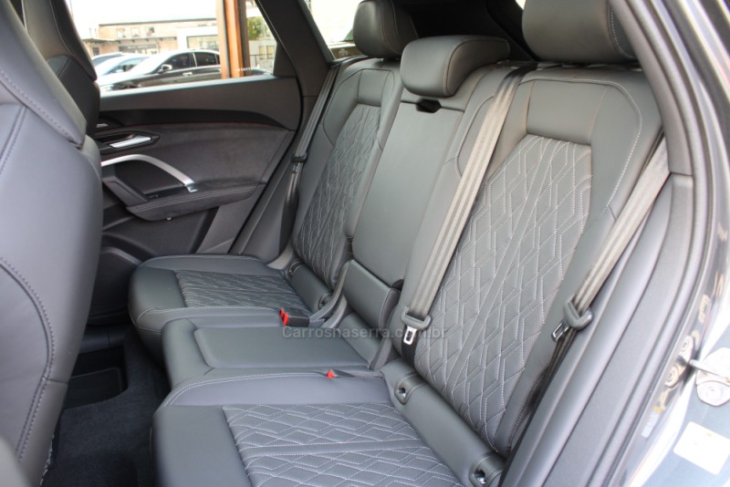 SQ5 3.0 TFSI V6 24V GASOLINA 4P AUTOMÁTICO - 2025 - CAXIAS DO SUL