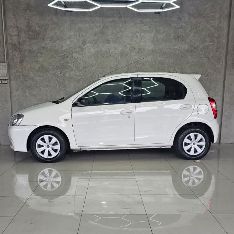 ETIOS 1.3 XS 16V FLEX 4P MANUAL - 2013 - CAXIAS DO SUL