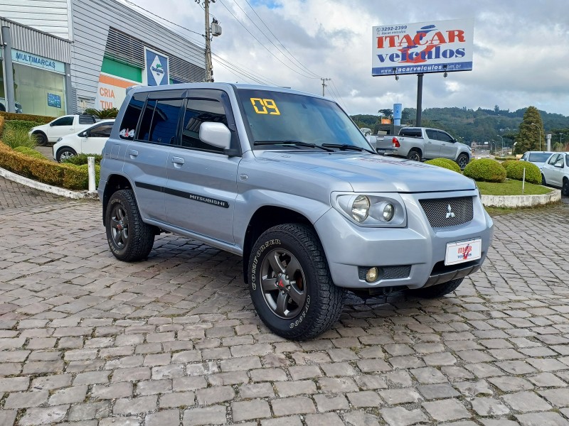 pajero tr4 2.0 4x4 16v 133cv flex 4p automatico 2009 flores da cunha