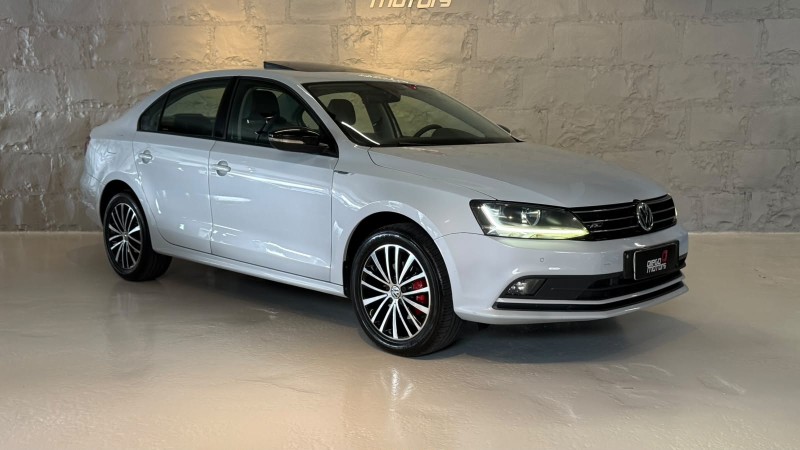 JETTA 1.4 16V TSI COMFORTLINE GASOLINA 4P TIPTRONIC - 2017 - CAXIAS DO SUL