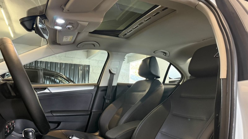 JETTA 1.4 16V TSI COMFORTLINE GASOLINA 4P TIPTRONIC - 2017 - CAXIAS DO SUL