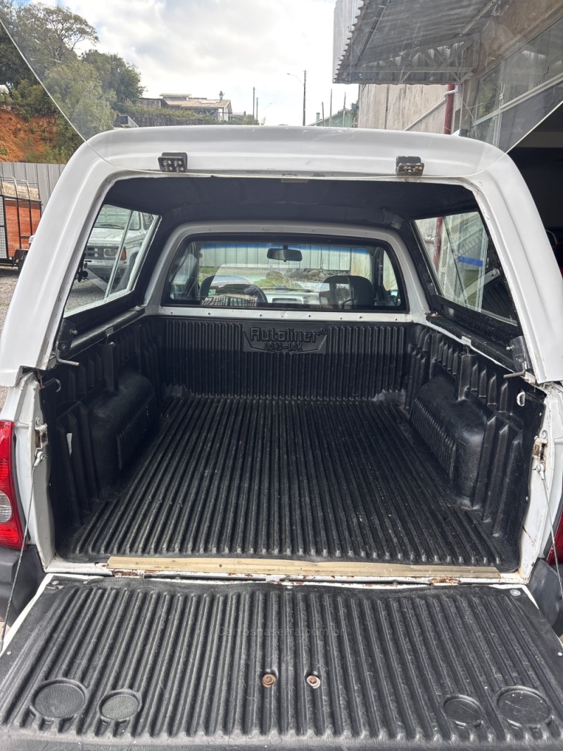 CORSA 1.6 MPFI STD CS PICK-UP 8V GASOLINA 2P MANUAL - 2001 - SãO MARCOS