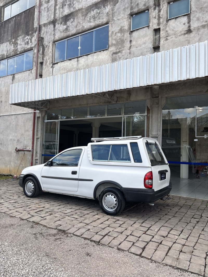 CORSA 1.6 MPFI STD CS PICK-UP 8V GASOLINA 2P MANUAL - 2001 - SãO MARCOS