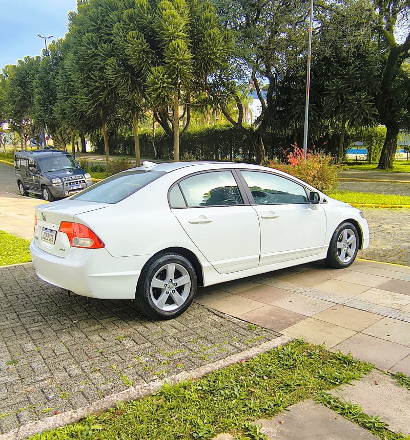 CIVIC 1.8 EXS 16V GASOLINA 4P AUTOMÁTICO - 2009 - FARROUPILHA