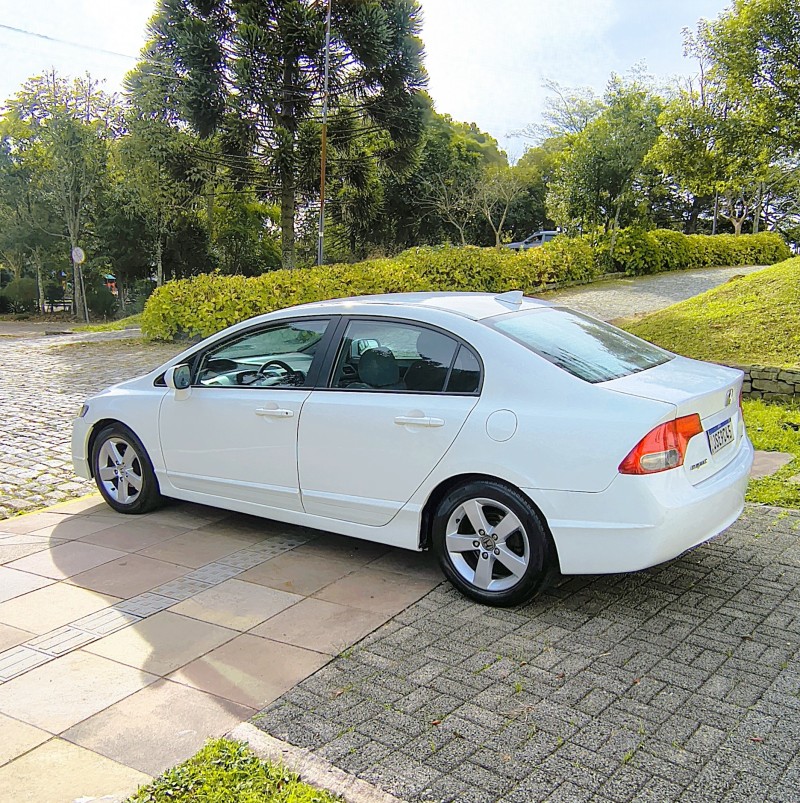 CIVIC 1.8 EXS 16V GASOLINA 4P AUTOMÁTICO - 2009 - FARROUPILHA