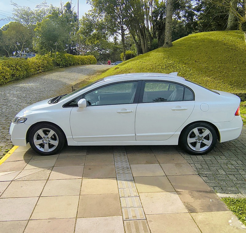 CIVIC 1.8 EXS 16V GASOLINA 4P AUTOMÁTICO - 2009 - FARROUPILHA