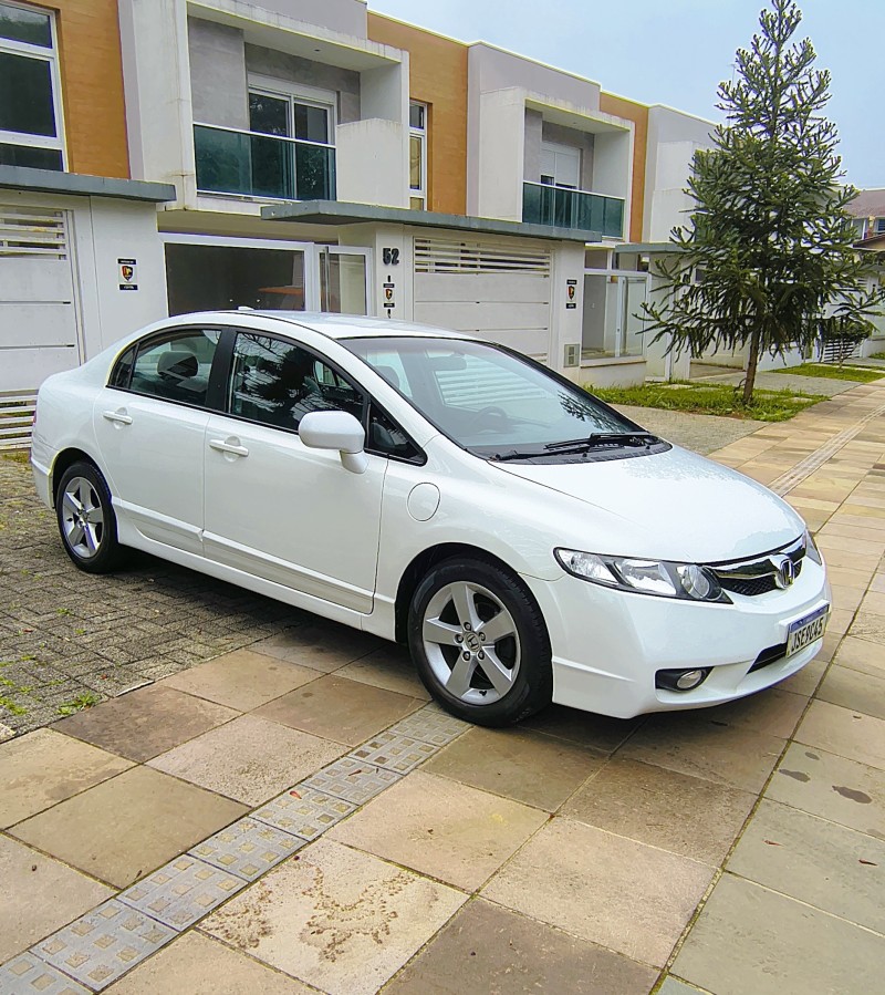 CIVIC 1.8 LXS 16V FLEX 4P AUTOMÁTICO - 2009 - FARROUPILHA