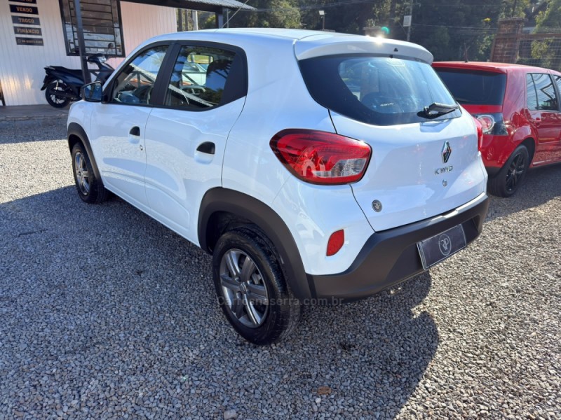 KWID 1.0 12V SCE FLEX ZEN MANUAL - 2024 - CANELA