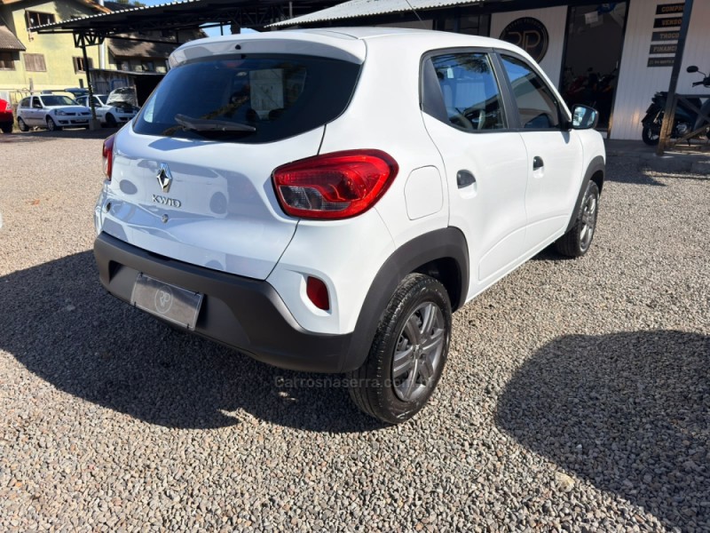 KWID 1.0 12V SCE FLEX ZEN MANUAL - 2024 - CANELA