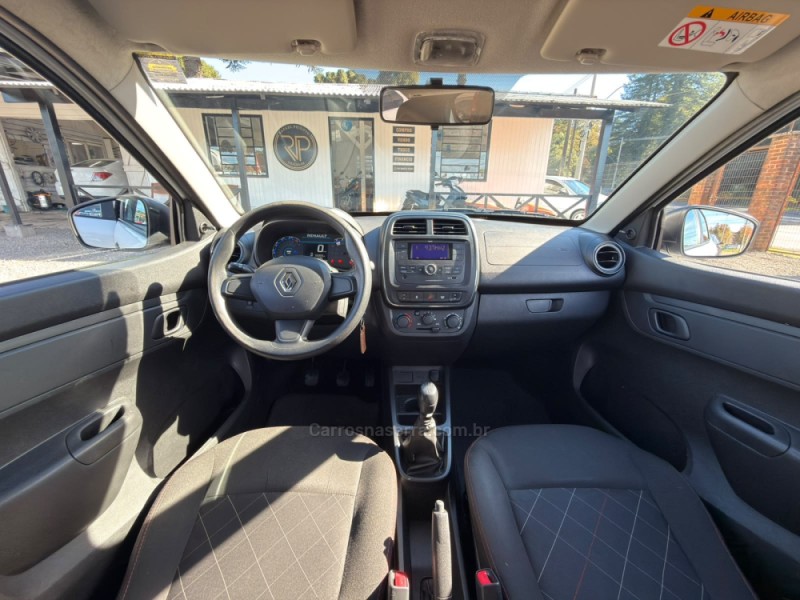 KWID 1.0 12V SCE FLEX ZEN MANUAL - 2024 - CANELA