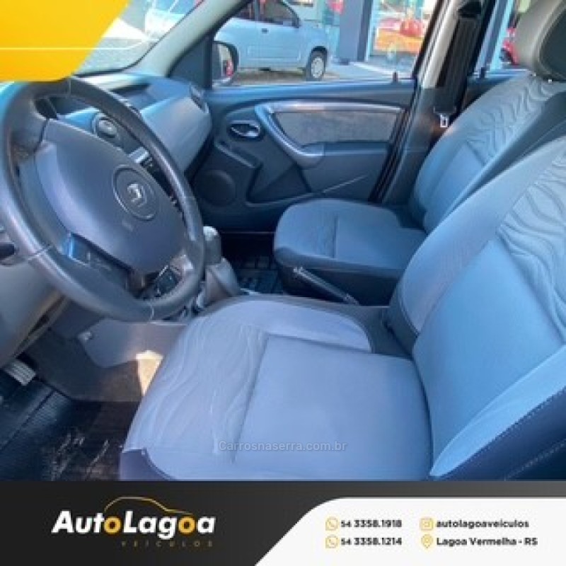DUSTER 1.6 DYNAMIQUE 4X2 16V FLEX 4P MANUAL - 2014 - LAGOA VERMELHA