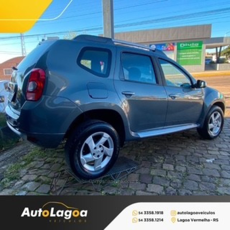 DUSTER 1.6 DYNAMIQUE 4X2 16V FLEX 4P MANUAL - 2014 - LAGOA VERMELHA