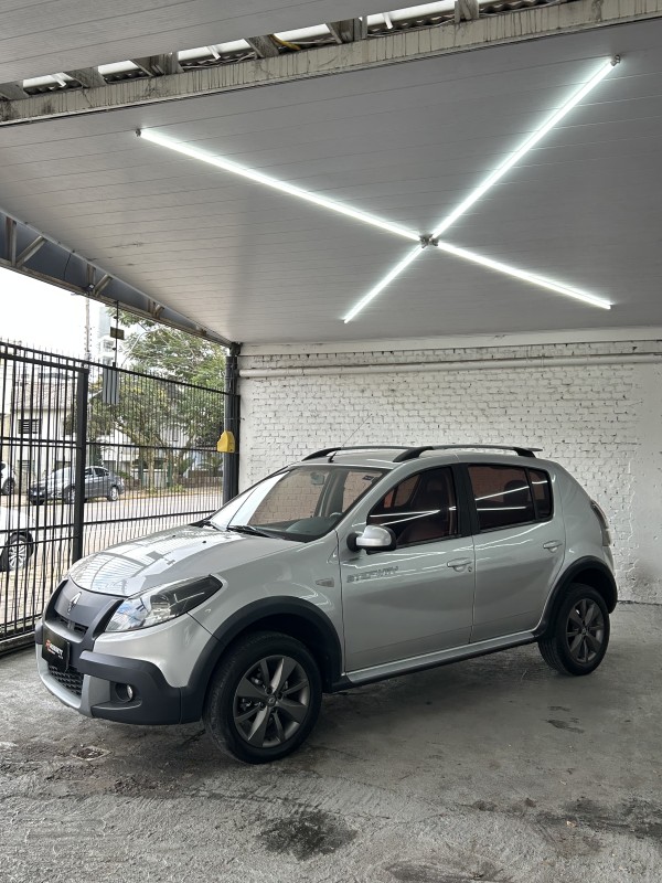 SANDERO 1.6 STEPWAY 16V FLEX 4P AUTOMÁTICO - 2013 - CAXIAS DO SUL