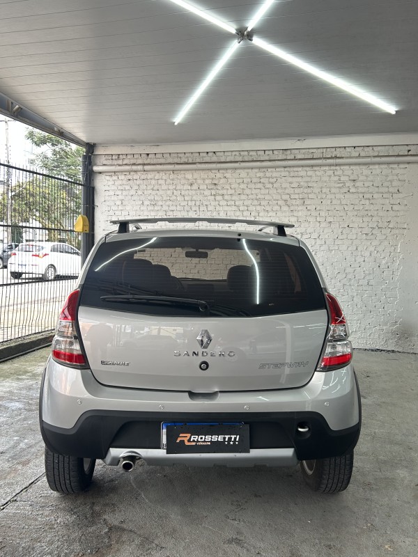 SANDERO 1.6 STEPWAY 16V FLEX 4P AUTOMÁTICO - 2013 - CAXIAS DO SUL