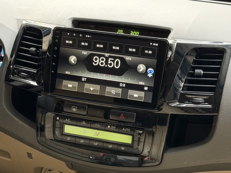 HILUX SW4 3.0 SRV 4X4 16V TURBO INTERCOOLER DIESEL 4P AUTOMÁTICO - 2013 - CAXIAS DO SUL