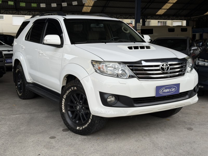 HILUX SW4 3.0 SRV 4X4 16V TURBO INTERCOOLER DIESEL 4P AUTOMÁTICO - 2013 - CAXIAS DO SUL