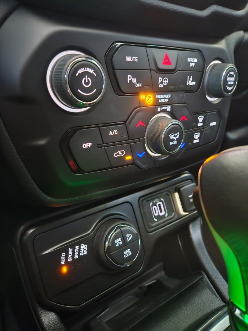 RENEGADE 1.3 S T270 16V TURBO FLEX 4X4 4P AUTOMÁTICO - 2022 - FARROUPILHA