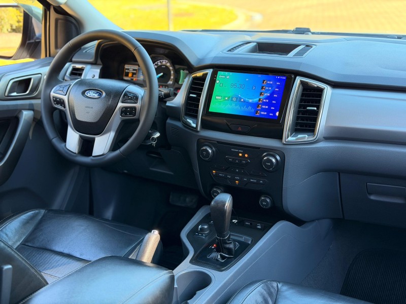 RANGER 3.2 XLT 4X4 CD 20V DIESEL 4P AUTOMÁTICO - 2017 - CANELA