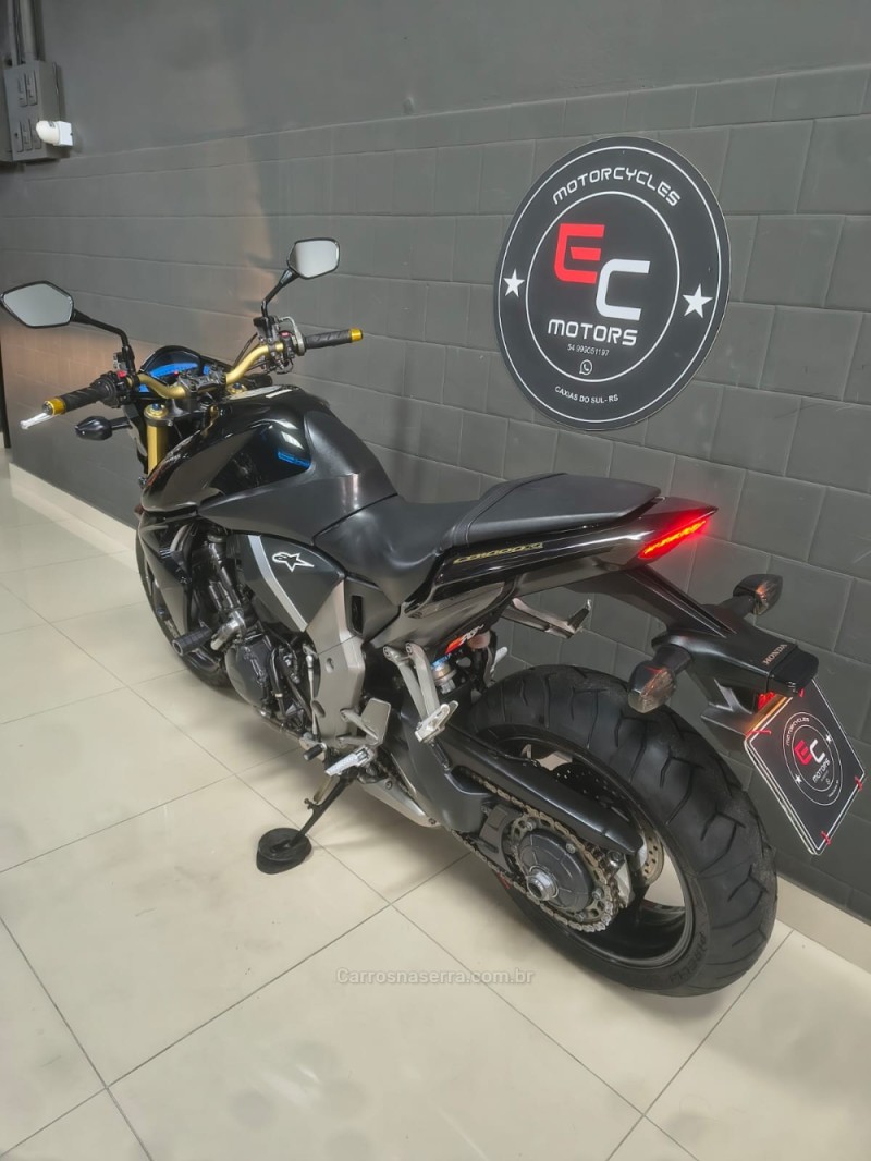 CB 1000R  - 2013 - CAXIAS DO SUL