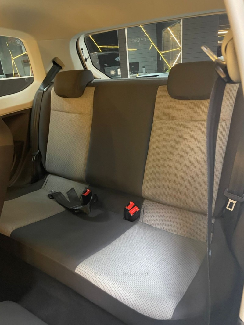 UP 1.0 MPI TAKE UP 12V FLEX 2P MANUAL - 2016 - NOVO HAMBURGO