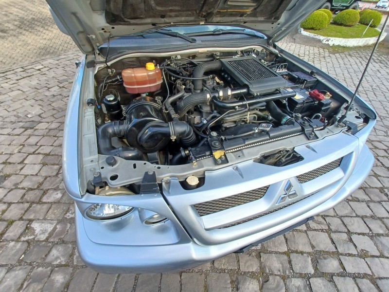 PAJERO SPORT 2.8 HPE 4X4 8V TURBO INTERCOOLER DIESEL 4P AUTOMÁTICO - 2004 - FLORES DA CUNHA