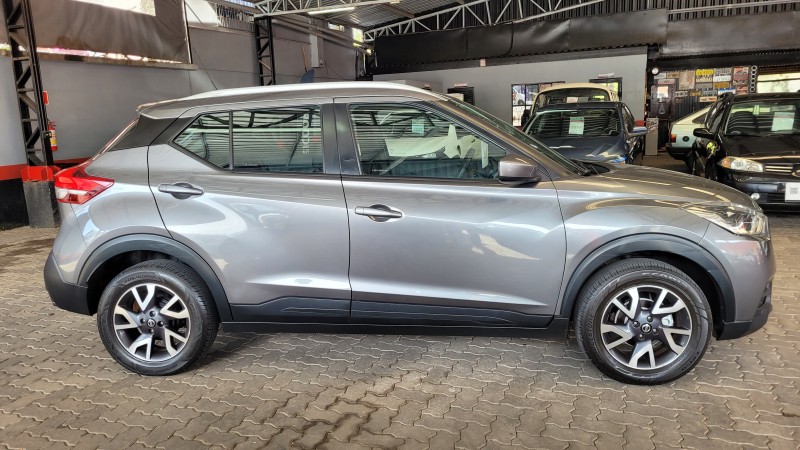 KICKS 1.6 16V FLEX S XTRONIC 4P AUTOMÁTICO - 2018 - GARIBALDI