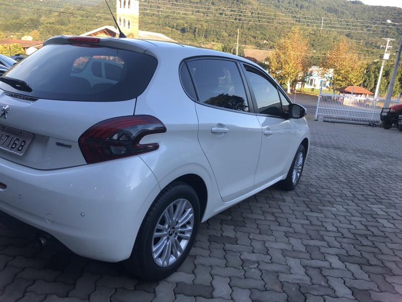 208 1.2 ALLURE 12V FLEX 4P MANUAL - 2018 - VALE REAL