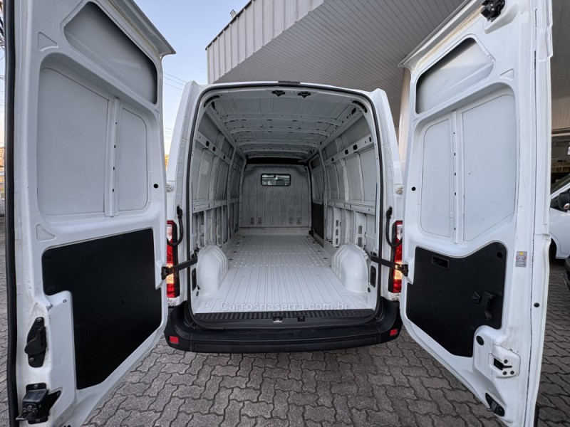 MASTER 2.3 EXTRA FURGÃO L3H2 16V TURBO INTERCOOLER DIESEL 4P MANUAL - 2015 - FARROUPILHA