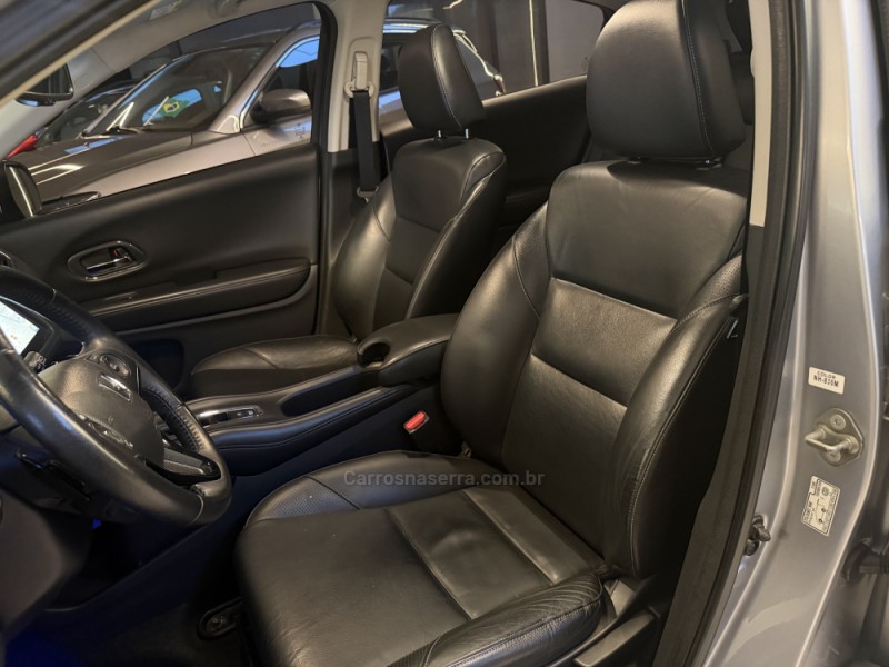 HR-V 1.8 16V FLEX TOURING 4P AUTOMÁTICO - 2018 - CARLOS BARBOSA