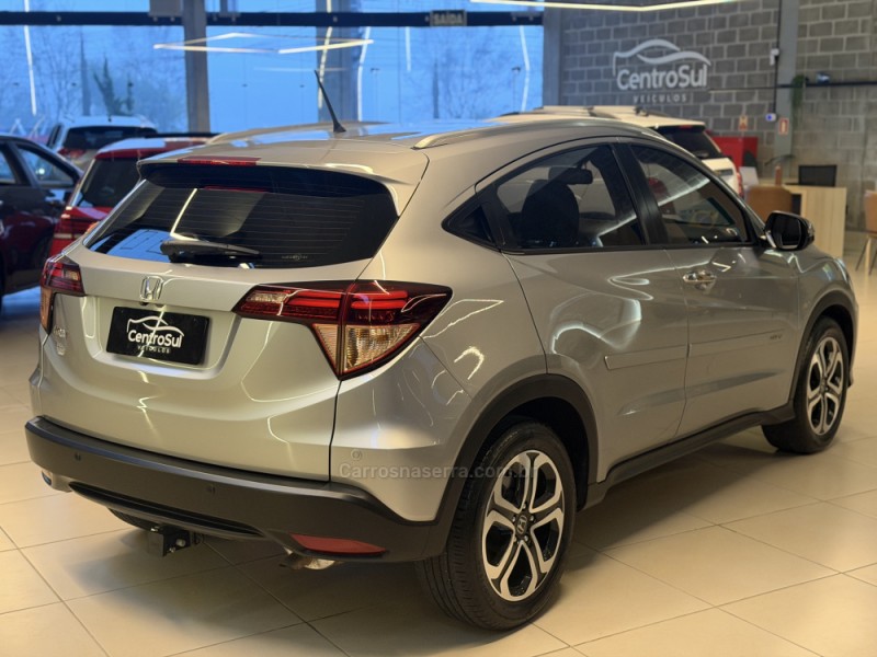 HR-V 1.8 16V FLEX TOURING 4P AUTOMÁTICO - 2018 - CARLOS BARBOSA