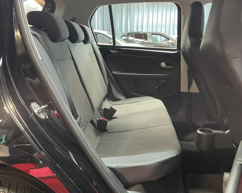 UP 1.0 TSI MOVE UP 12V FLEX 4P MANUAL - 2016 - VACARIA
