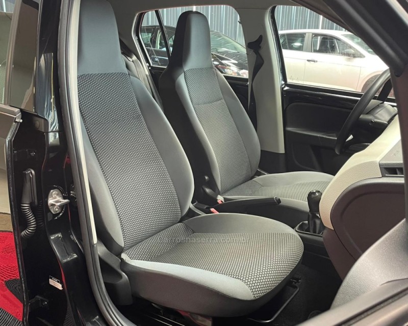 UP 1.0 TSI MOVE UP 12V FLEX 4P MANUAL - 2016 - VACARIA