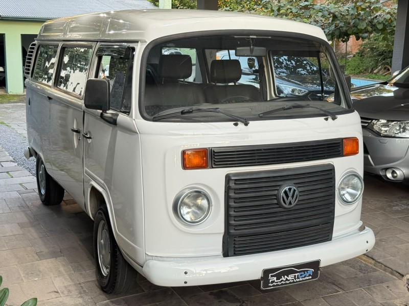 KOMBI 1.4 MI STD 8V FLEX 3P MANUAL - 2013 - FARROUPILHA