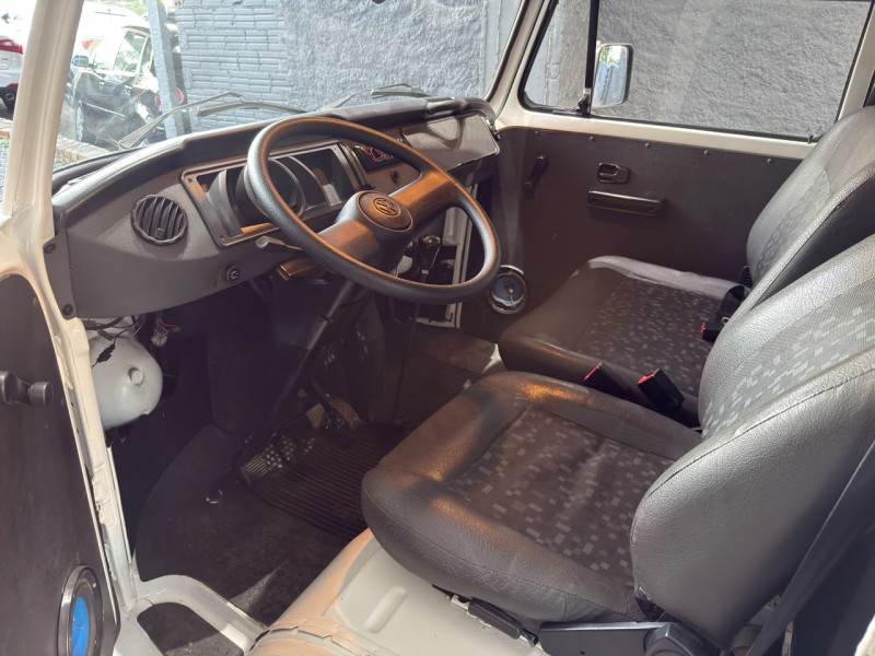 KOMBI 1.4 MI STD 8V FLEX 3P MANUAL - 2013 - FARROUPILHA
