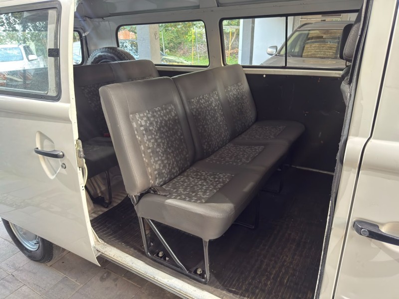 KOMBI 1.4 MI STD 8V FLEX 3P MANUAL - 2013 - FARROUPILHA