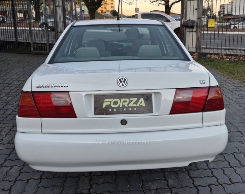 SANTANA 1.8 GL 8V ÁLCOOL 4P MANUAL - 2003 - CAXIAS DO SUL
