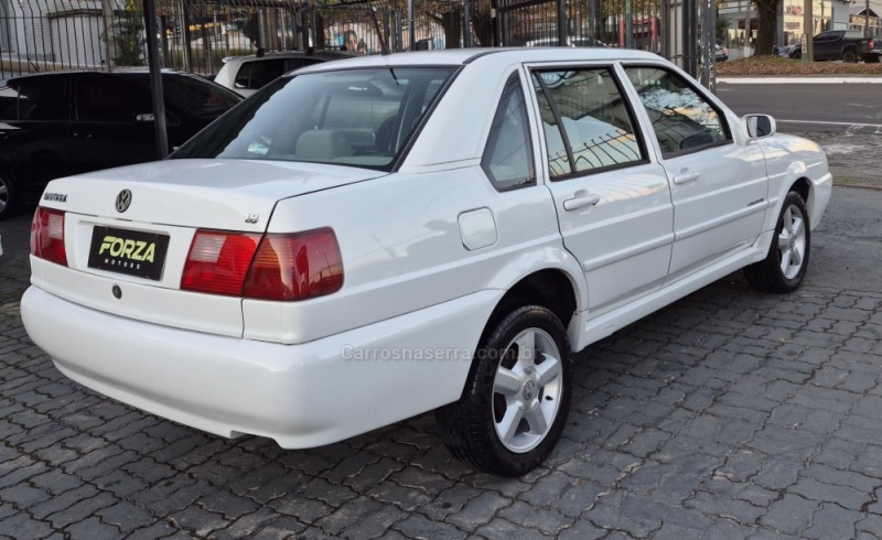 SANTANA 1.8 GL 8V ÁLCOOL 4P MANUAL - 2003 - CAXIAS DO SUL
