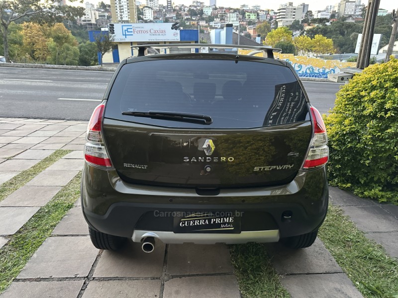 SANDERO 1.6 STEPWAY 16V FLEX 4P AUTOMÁTICO - 2014 - CAXIAS DO SUL