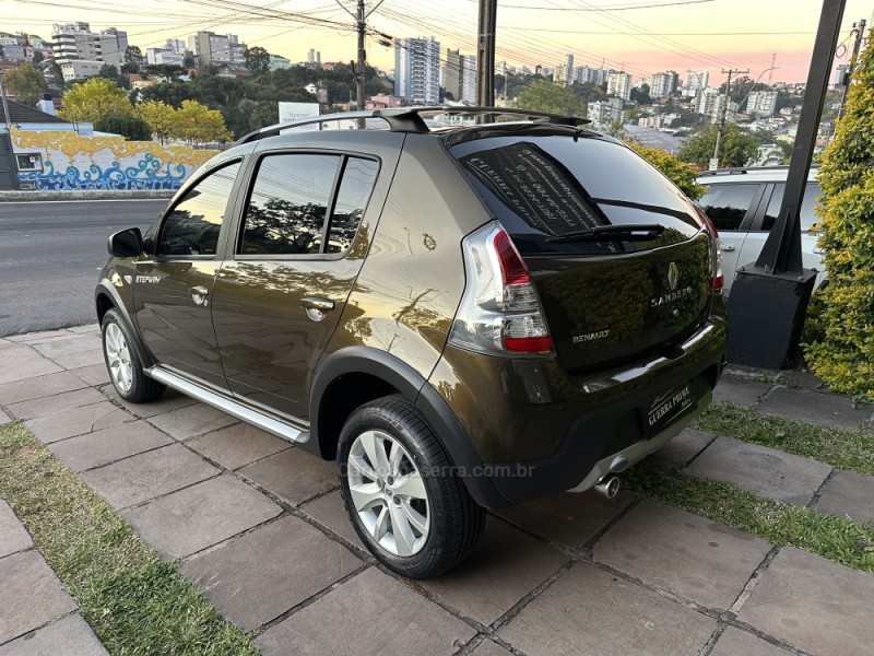 SANDERO 1.6 STEPWAY 16V FLEX 4P AUTOMÁTICO - 2014 - CAXIAS DO SUL