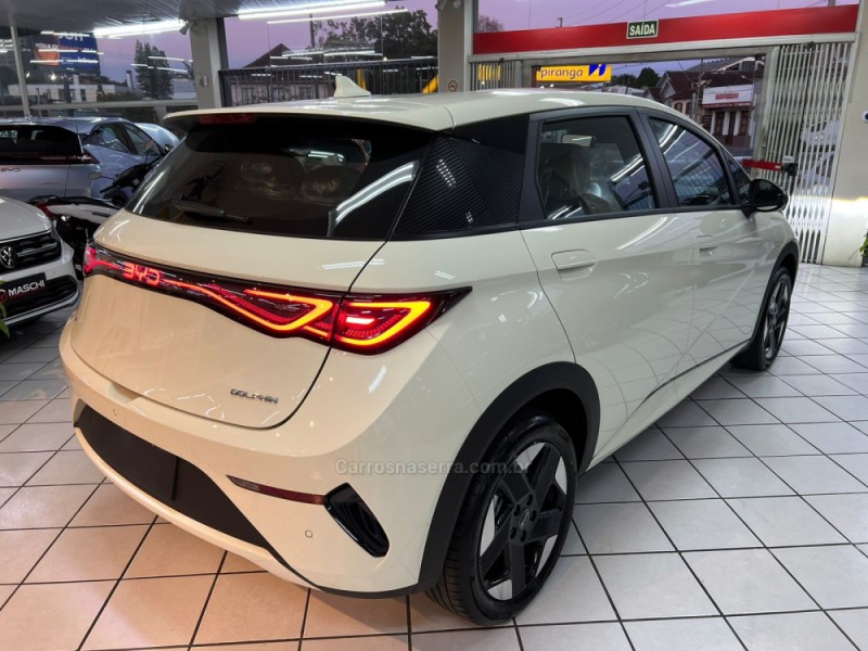 DOLPHIN SE 45.5 KW ELÉTRICO 4P AUTOMÁTICO - 2027 - CAXIAS DO SUL