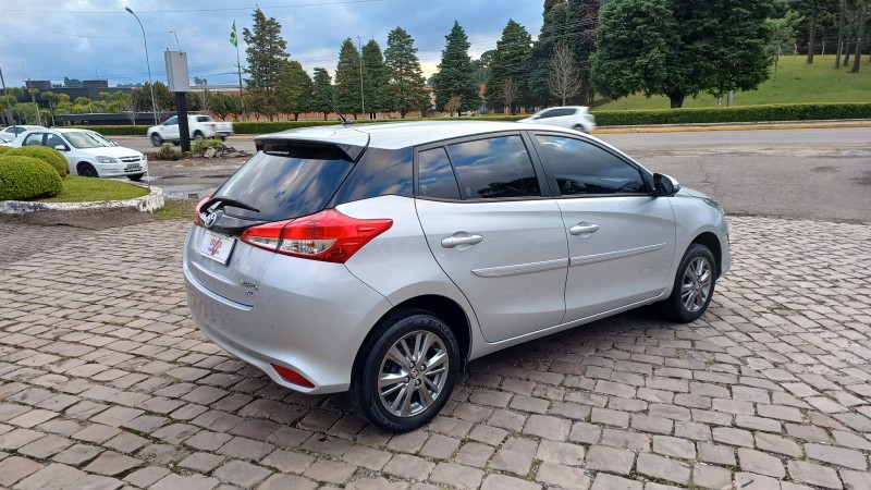 YARIS 1.3 16V FLEX XL PLUS TECH MULTIDRIVE17 - 2020 - FLORES DA CUNHA
