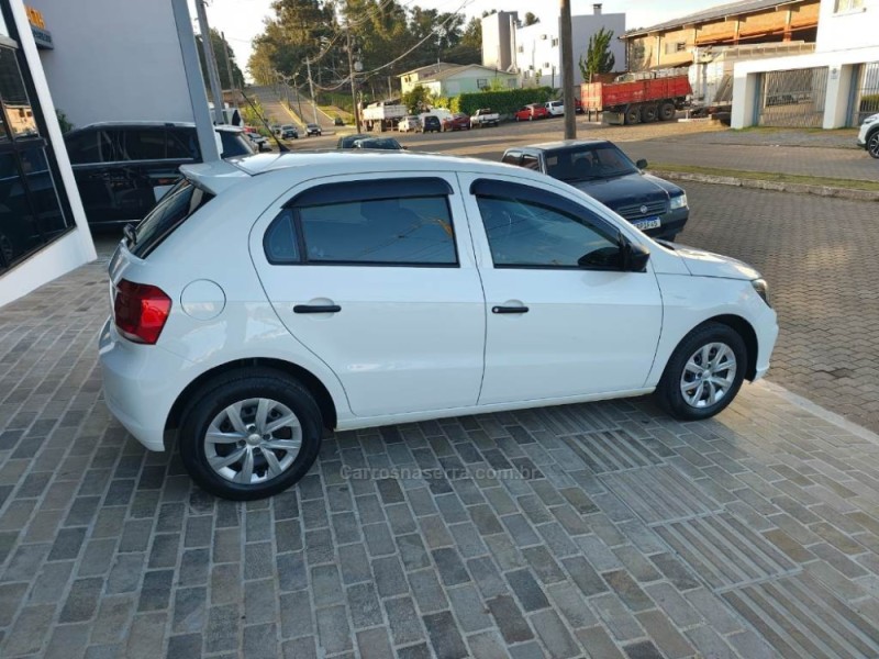 GOL 1.0 12V MPI TOTALFLEX 4P MANUAL - 2023 - GUAPORé
