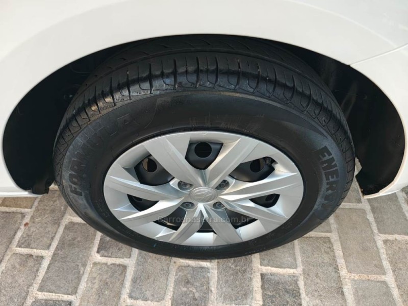 GOL 1.0 12V MPI TOTALFLEX 4P MANUAL - 2023 - GUAPORé