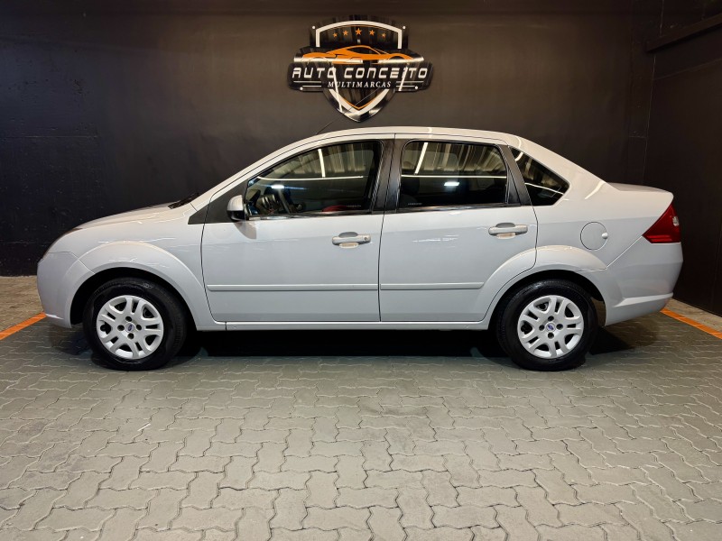 FIESTA 1.6 MPI SEDAN 8V FLEX 4P MANUAL - 2008 - CAXIAS DO SUL