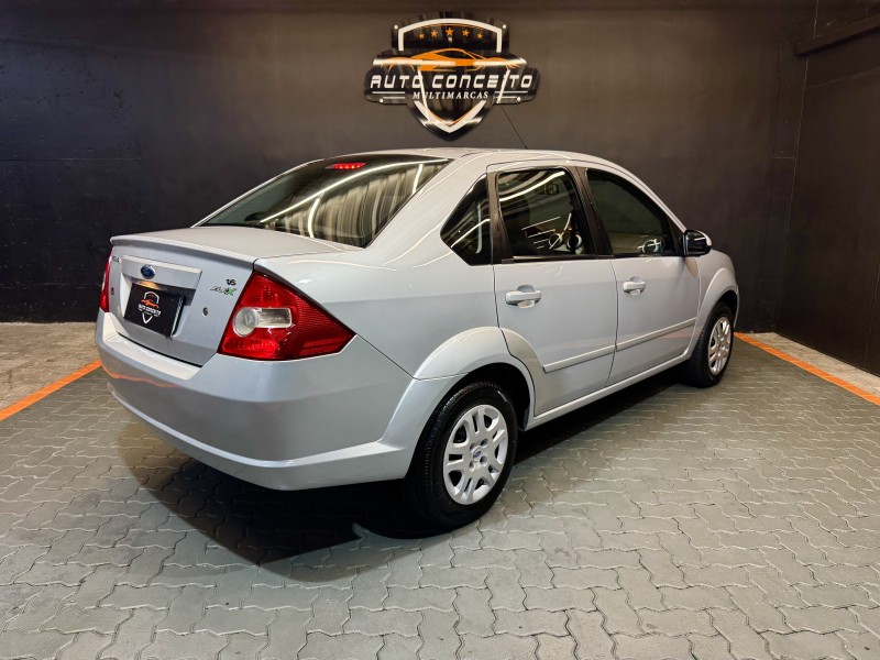 FIESTA 1.6 MPI SEDAN 8V FLEX 4P MANUAL - 2008 - CAXIAS DO SUL