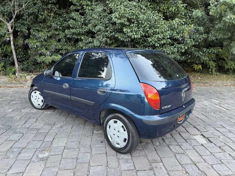 CELTA 1.0 MPFI VHC 8V GASOLINA 4P MANUAL - 2003 - CAXIAS DO SUL