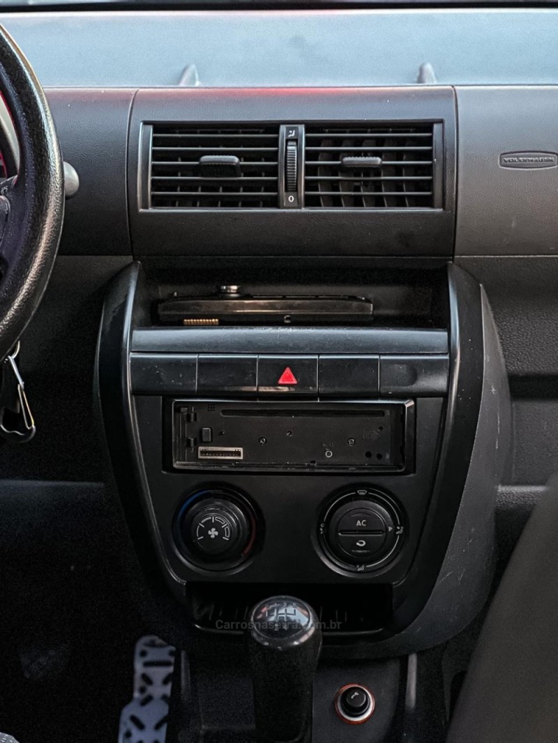 FOX 1.6 MI PLUS 8V FLEX 4P MANUAL - 2008 - CANELA