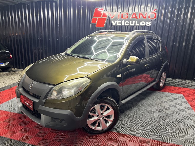 sandero 1.6 stepway 8v flex 4p manual 2014 caxias do sul
