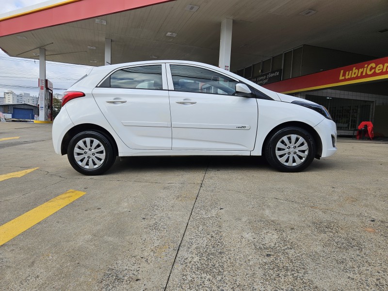 HB20 1.0 COMFORT PLUS 12V FLEX 4P MANUAL - 2015 - CAXIAS DO SUL