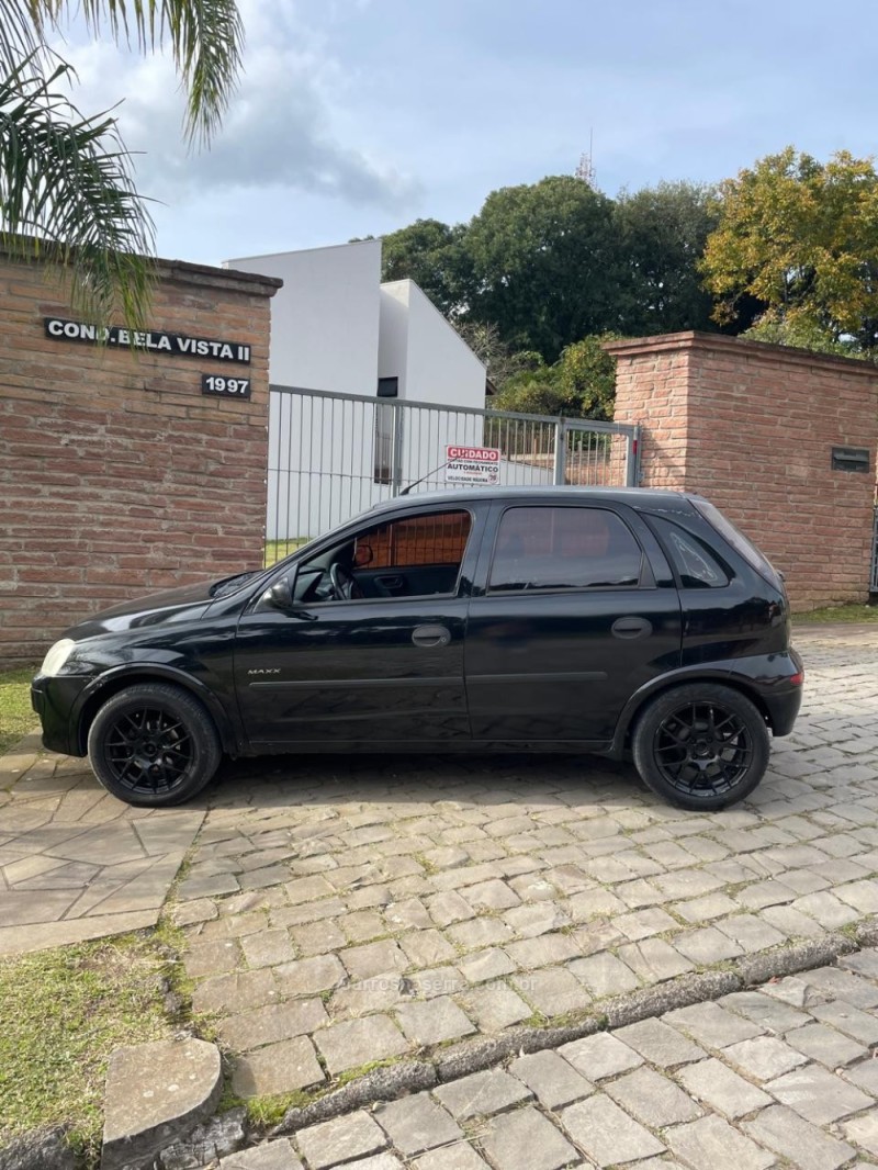 CORSA 1.0 MPFI MAXX 8V GASOLINA 4P MANUAL - 2009 - CAXIAS DO SUL